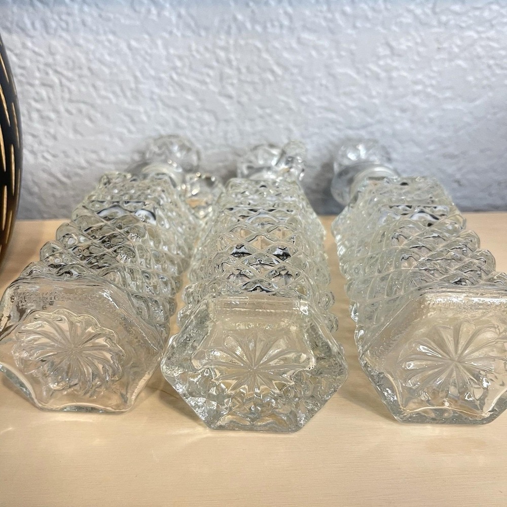 Vintage Anchor Hocking Wexford Pressed Glass Oil & Vinegar Decanters Cruets Set - Picture 3 of 9